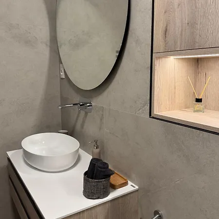 Old Town Escape - With Garden * Braşov