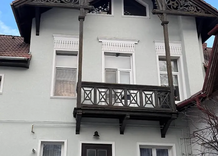 Old Town Escape - With Garden